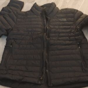 The Thin North Face Puffer Jacket🖤